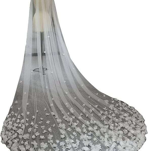 Fenghuavip 3D Flower Veils for Bride 1 Tier Custom Made Petals Cathedral Wedding Veil（metal comb）