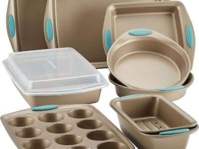 Rachael Ray 47578 Cucina Nonstick Bakeware Set with Grips Includes Nonstick Bread Pan, Baking Sheet, Cookie Sheet, Baking Pans, Cake Pan and Muffin Pan - 10 Piece, Latte Brown with Agave Blue Grips