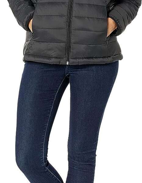 Amazon Essentials Women's Lightweight Long-Sleeve Full-Zip Water-Resistant Packable Hooded Puffer Jacket