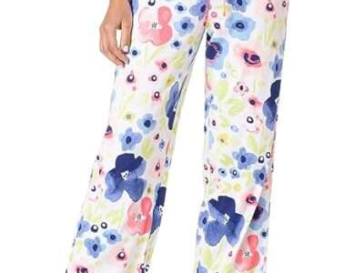 HUE womens Printed Knit Capri Pajama Sleep Pant